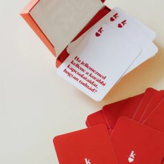 Randi Este - beszélgetős kártyajáték
