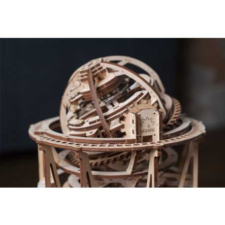 UGEARS Obszervatiórium asztali óra mechanikus modell